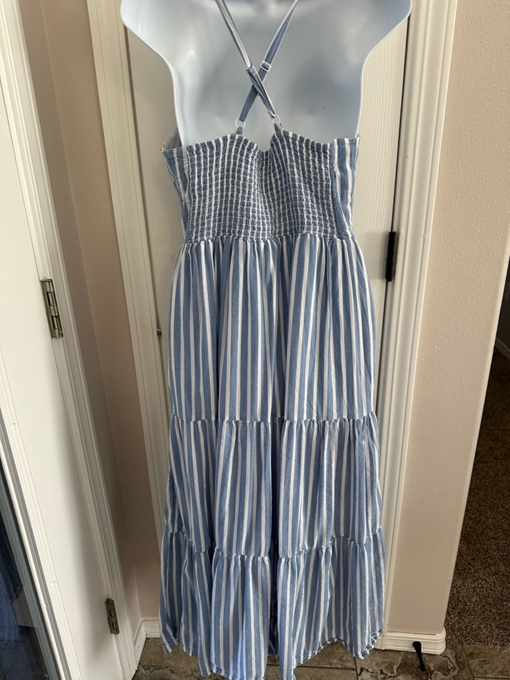 Old Navy Blue and White Striped Sleeveless Maxi Dress - Picture 2 of 3